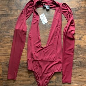 NWT Windsor deep plunge long sleeve thong bodysuit